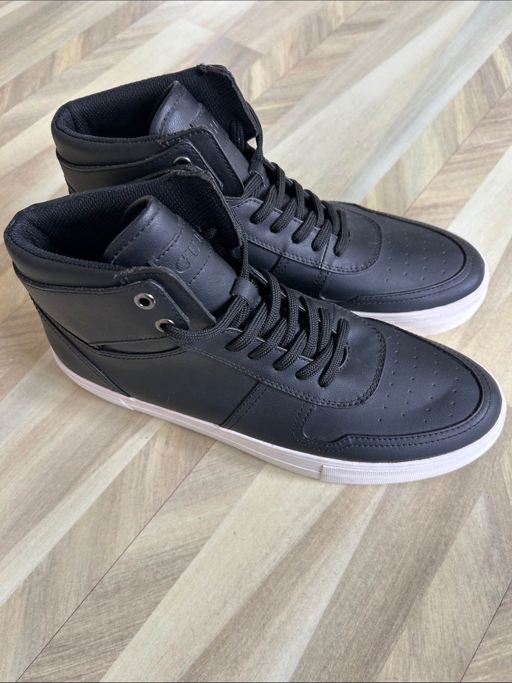 Guess Black Men's High-Top Lace-Up Sneakers